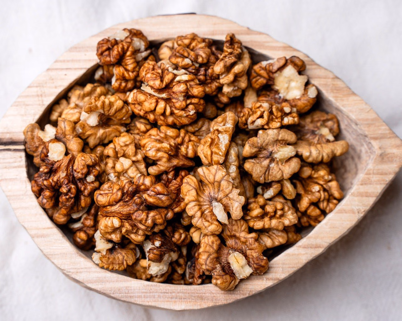 Peeled Walnut, Confectionery "Red"